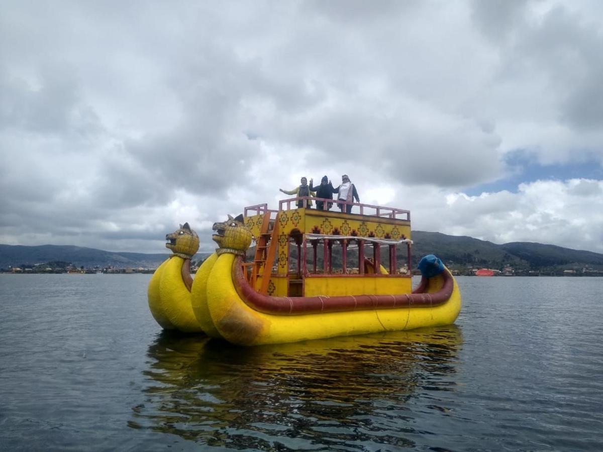 Uros Titikaka The Best Lodge プーノ エクステリア 写真