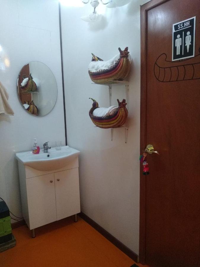 Uros Titikaka The Best Lodge プーノ エクステリア 写真