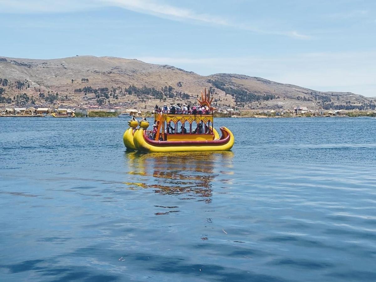 Uros Titikaka The Best Lodge プーノ エクステリア 写真