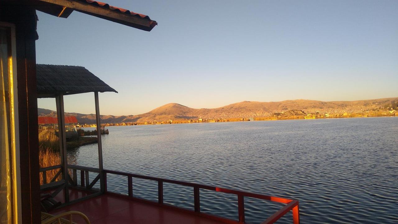 Uros Titikaka The Best Lodge プーノ エクステリア 写真