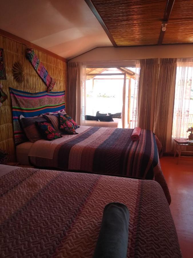 Uros Titikaka The Best Lodge プーノ エクステリア 写真