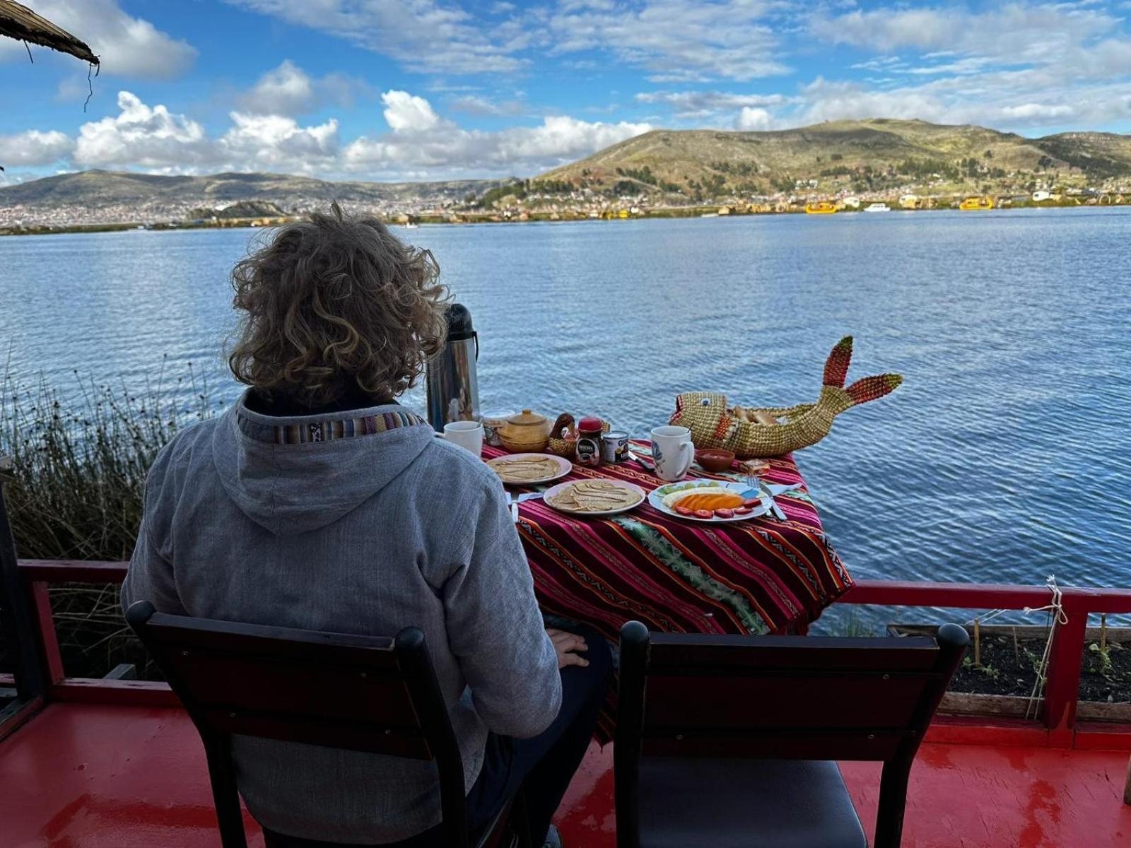 Uros Titikaka The Best Lodge プーノ エクステリア 写真