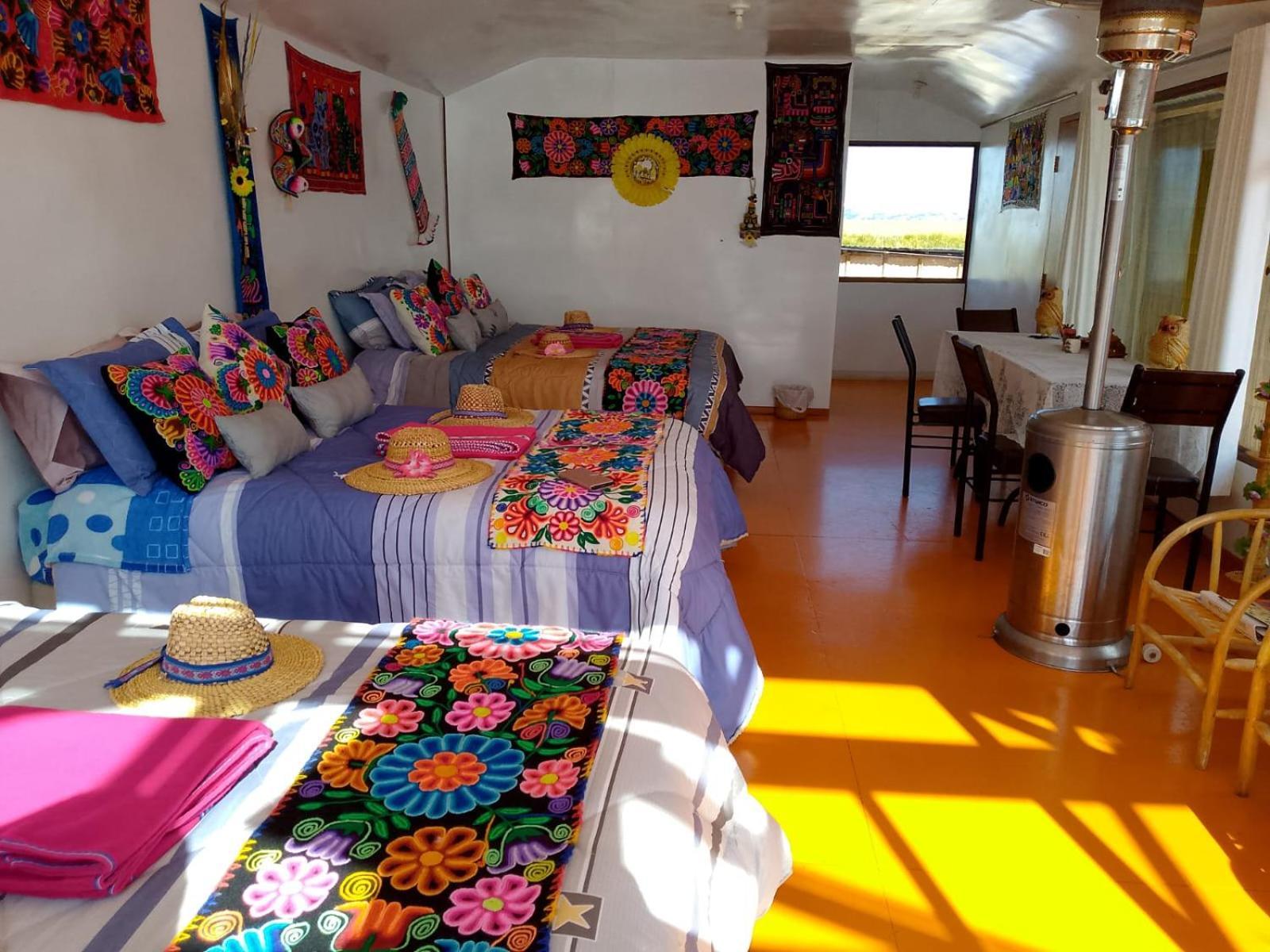 Uros Titikaka The Best Lodge プーノ エクステリア 写真